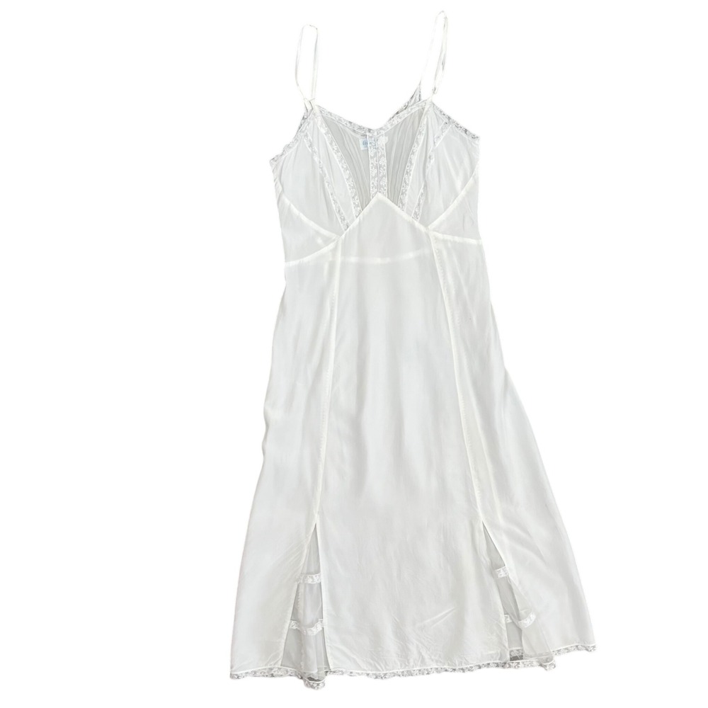Vintage Artemis White Lace Trim Slip Midi Spaghetti Strap V Neck‎ Nylon